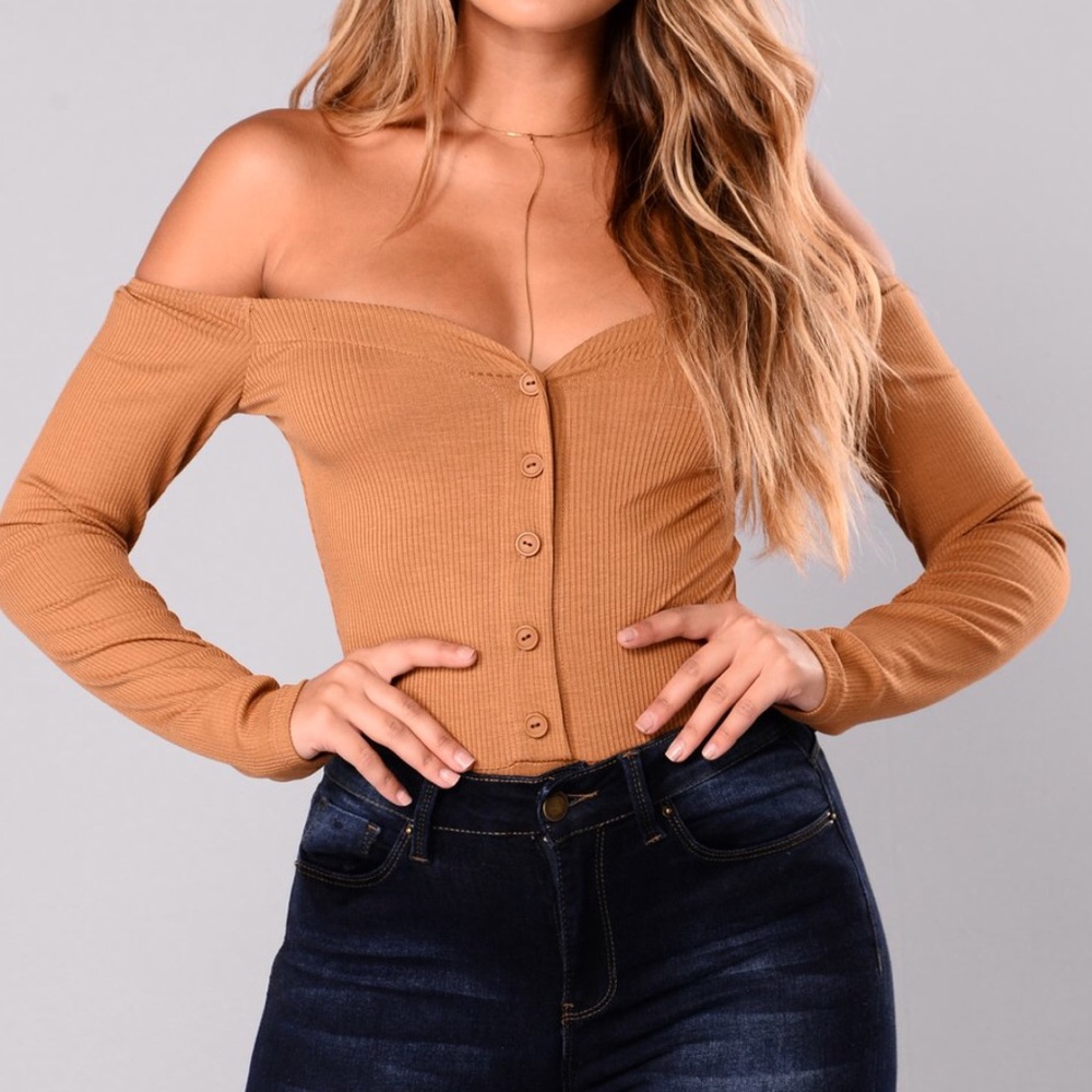 Off shoulder body suit